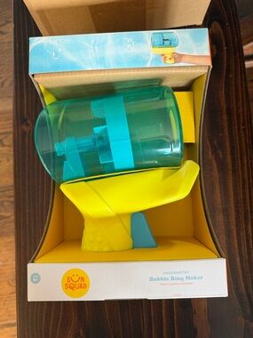 Box of 6 SunSquad Hydro Ring Water Launcher Bubble Ring Maker